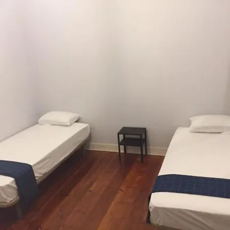 אכסניה Casa Dos Reis *